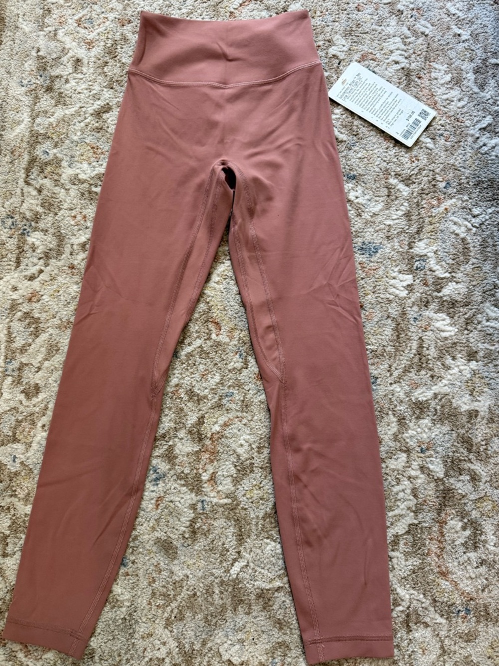 NWT Lululemon Align No Line Twist Tight Leggings 25”